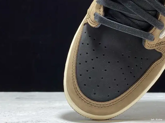 1st Kicks Scott Mocha Travis SP OG Air CQ4277-001 x Low Dark 1 Jordan 0612